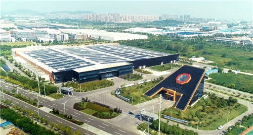 玻璃創造美好世界 一座工廠的兩種玻璃，技術開發引領企業新風向